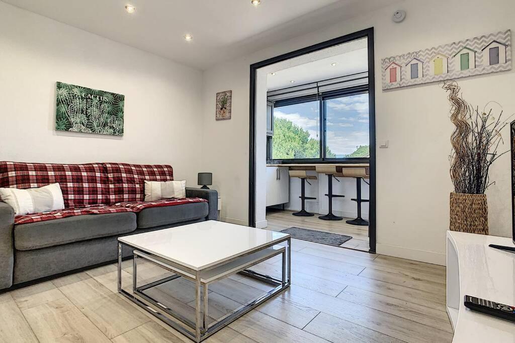 Appartement Renove 4 Personnes Saint Cyprien Port Bagian luar foto