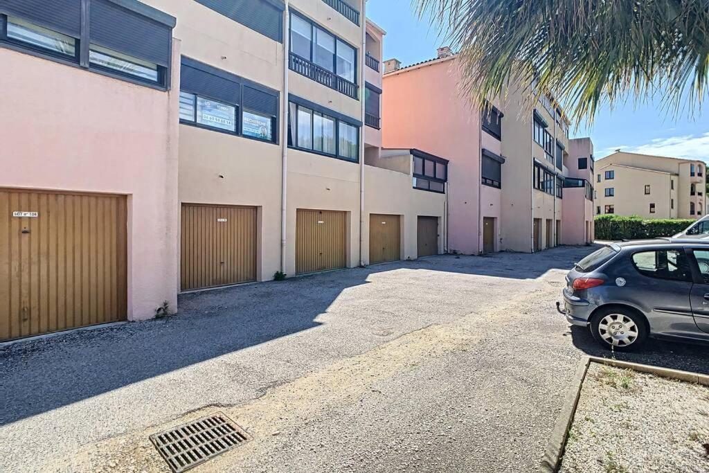 Appartement Renove 4 Personnes Saint Cyprien Port Bagian luar foto